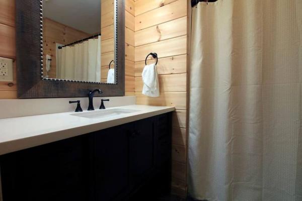 Billede 3: Foothills - Lrg Private Cabin - HotTub - Fireplace & Pit - Gburg 7min
