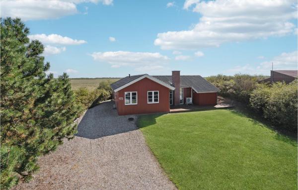A la foto es mostra l'objecte Holiday Home Lakolk Iv Denm situat a la ciutat de Bolilmark.