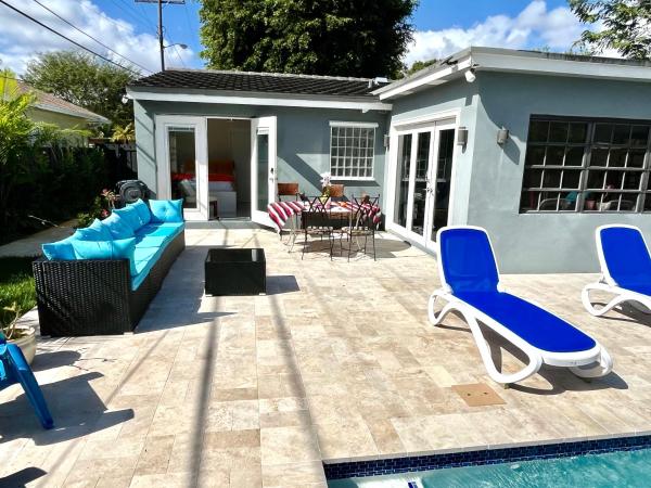 POOLSIDE MANOR - Men Only Clothing-Optional photo 4