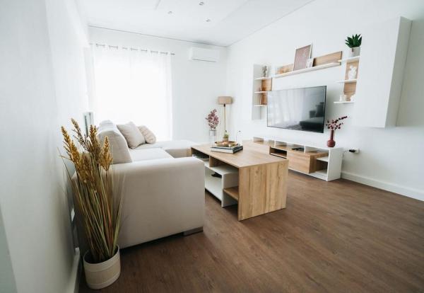 Na fotografii je vidět objekt Luxury Port View Residence nacházející se ve městě Lávrion.