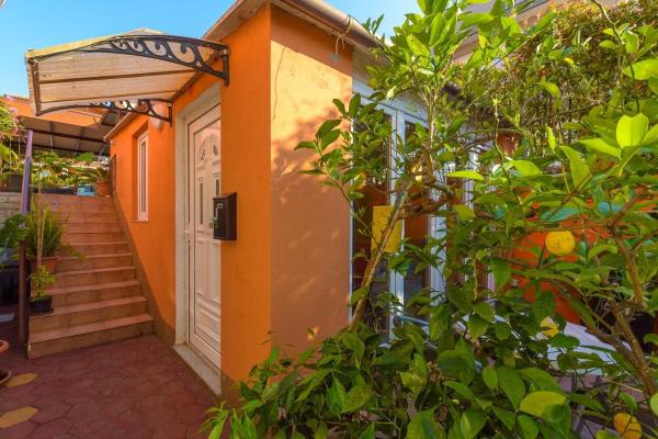 A la foto es mostra l'objecte Apartment Orange situat a la ciutat de Medulin.
