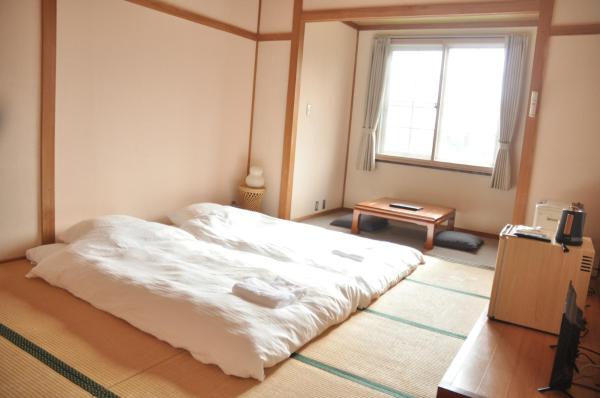Kuvassa näkyy kohde 三笠の宿 Mikasanoyado, joka sijaitsee kaupungissa Kiso.