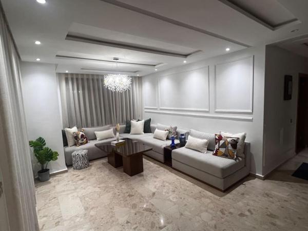 På bildet vises objektet Appartement de luxe à Casablanca som ligger i byen Aïn Sebaa.