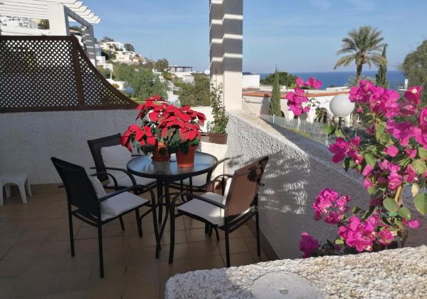 写真にはモハカル市にあるPueblo Arabe - Mojacar - 2 bedroom - sleeps 4 - R034が写っています。