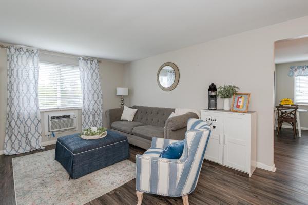 På billedet ses objektet Stylish Retreat W Modern Comforts! Prime Location beliggende i byen Kettering.