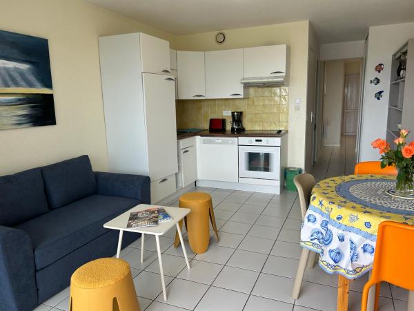 A la foto es mostra l'objecte appartement en front de mer situat a la ciutat de Guidel.