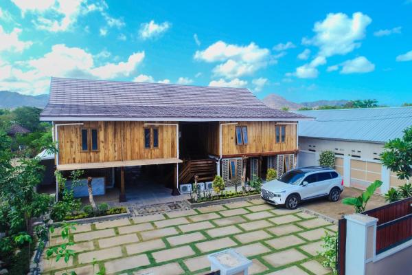 A la foto es mostra l'objecte Maluk Surf House situat a la ciutat de Maluk.