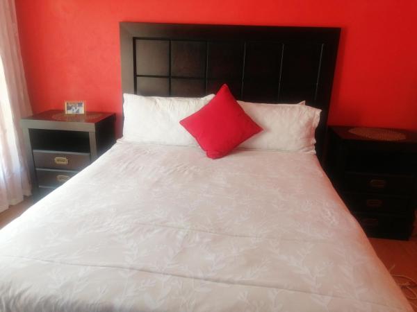 Na fotografii je vidět objekt Mbele's home stay nacházející se ve městě Bloemfontein.