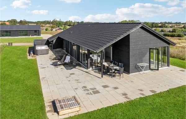 A la foto es mostra l'objecte 4 Bedroom Stunning Home In Haderslev situat a la ciutat de Haderslev.