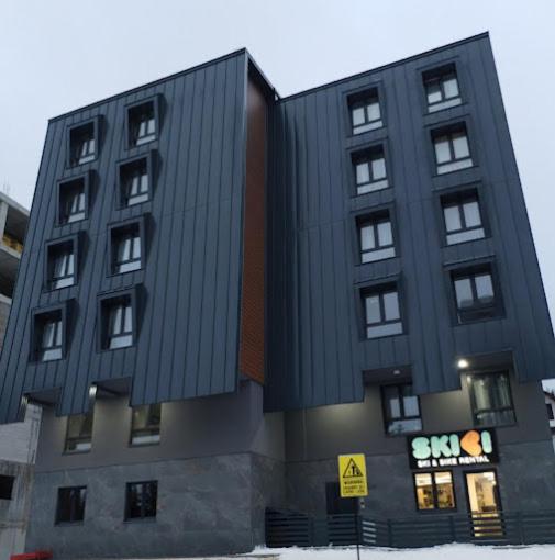 På bilden syns objektet Skylux Ap 5, Jahorina som ligger i staden Trnovo.