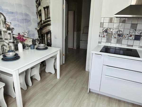 На фото показан объект Elite Home, расположенный в городе Aqsū.
