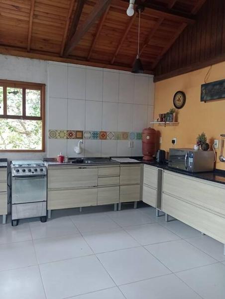 Na fotografii je vidět objekt Na Barra da Ibiraquera, casa agradável! nacházející se ve městě Imbituba.