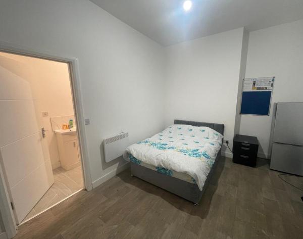 Easy home, Manchester