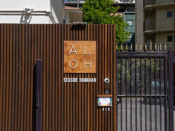 Na fotografii je vidět objekt ALOH Seaside Women's Hostel nacházející se ve městě Honolulu.