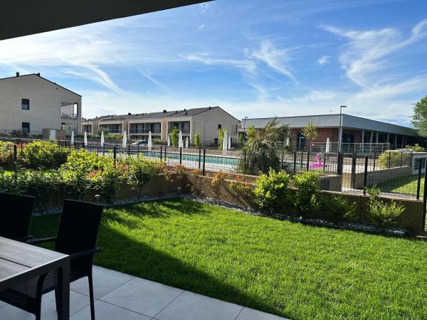Auf dem Foto ist das Objekt Poolvision Apartment in der Stadt Peschiera del Garda zu sehen.