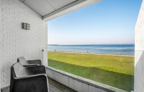 Awesome Apartment In Ebeltoft, Ebeltoft