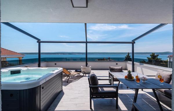 Villa Futura, Zadar