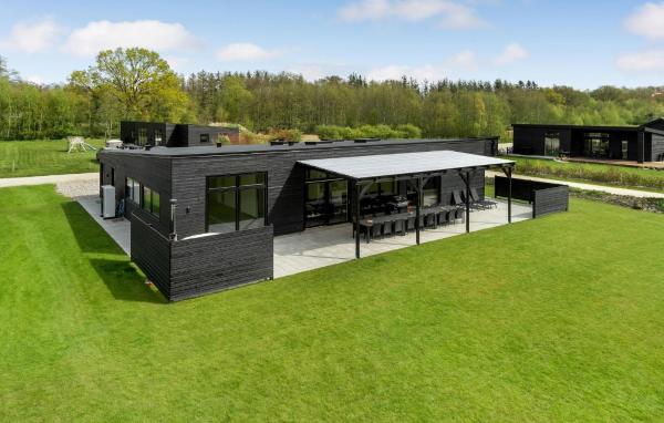 A la foto es mostra l'objecte Lovely Home In Glesborg With Sauna situat a la ciutat de Glesborg.