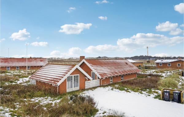 A la foto es mostra l'objecte Amazing Home In Hvide Sande With Sauna situat a la ciutat de Hvide Sande.