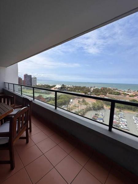 Fotografie 5: Accommodation Front - Spacious 6 Sleeper Across Ushaka