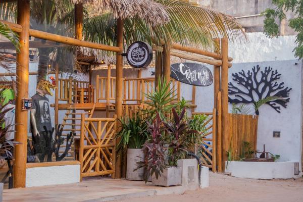 A la foto es mostra l'objecte Pousada Coral Negro situat a la ciutat de Jericoacoara.