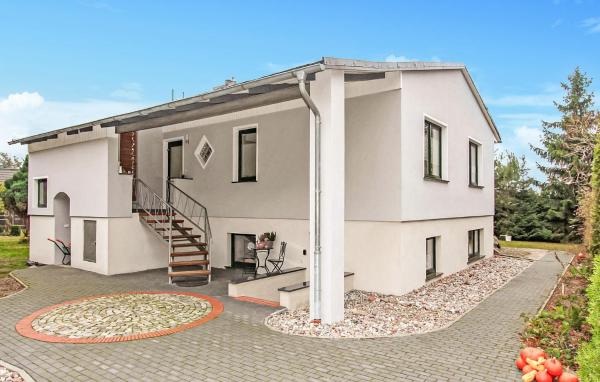 Auf dem Foto ist das Objekt Ferienwohnung Vogelsang-Warsin in der Stadt Luckow zu sehen.