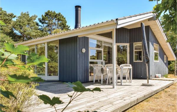 A la foto es mostra l'objecte Holiday Home Pilebakken Ebeltoft V situat a la ciutat de Ebeltoft.