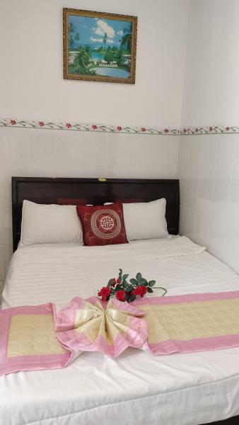写真にはビンヒー市にあるThinh Thien Motelが写っています。