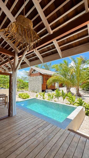 A la foto es mostra l'objecte Moorea Reef Bungalows situat a la ciutat de Moorea.