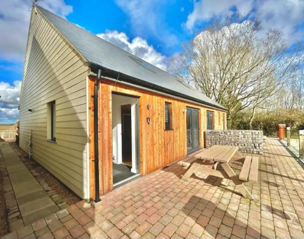 På billedet ses objektet 2 - Badger Sett, Modern home with hot tub in Norfolk beliggende i byen Sparham.