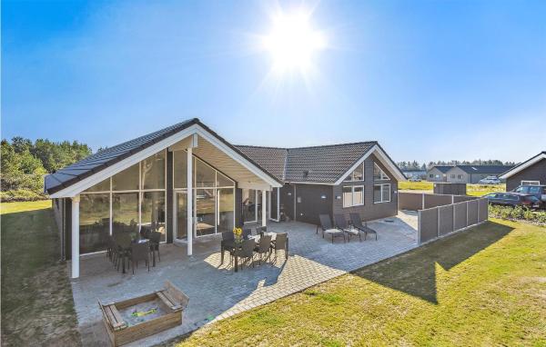 Stunning Home In Nørre Nebel With Sauna - デンマーク