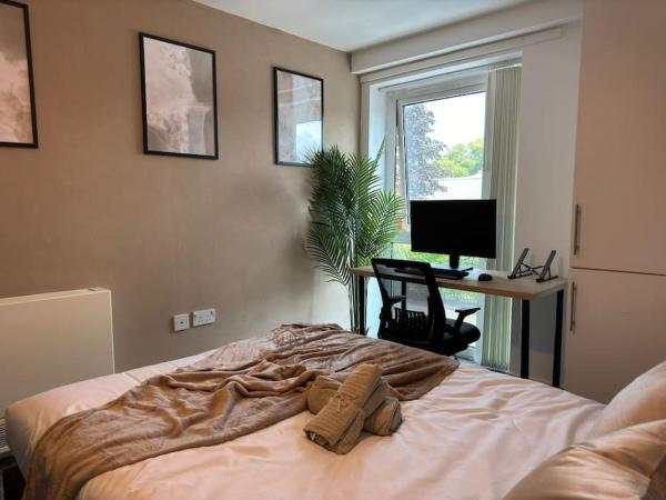 A la foto es mostra l'objecte Free Parking Sleeps 6 Modern Apartment situat a la ciutat de Litherland.