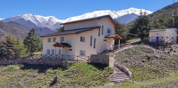 Na zdjęciu widoczny jest obiekt El Pinar en La Ventana - Cabañas położony w mieście Potrerillos.