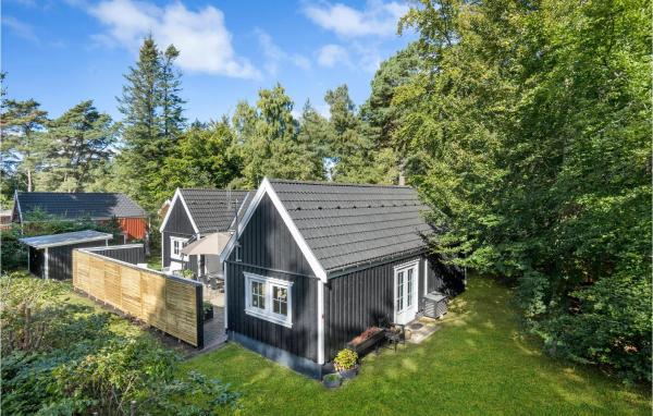 På billedet ses objektet 2 Bedroom Beautiful Home In Nykøbing Sj beliggende i byen Nykøbing Sjælland.