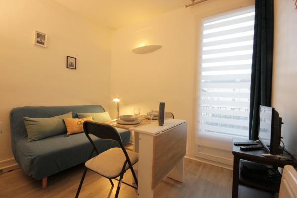 Auf dem Foto ist das Objekt Studio Maurepas centre-ville in der Stadt Maurepas zu sehen.