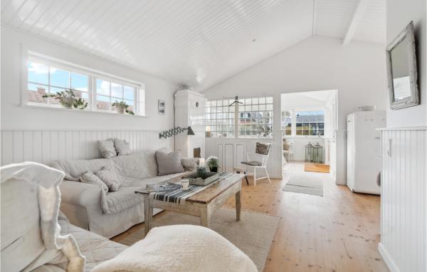 Op de foto is het object Gorgeous Home In Assens With Kitchen te zien, gelegen in de stad Assens.