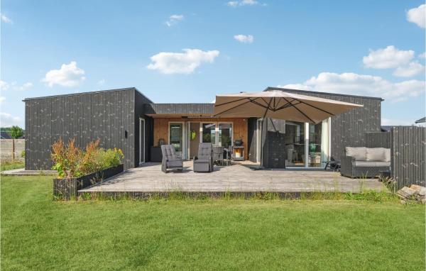 På billedet ses objektet 3 Bedroom Stunning Home In Odder beliggende i byen Odder.