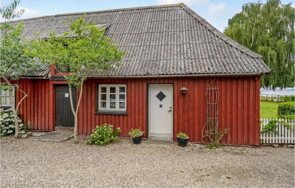 Na zdjęciu widoczny jest obiekt Holiday Home Skårupøre Strandvej położony w mieście Brohave.