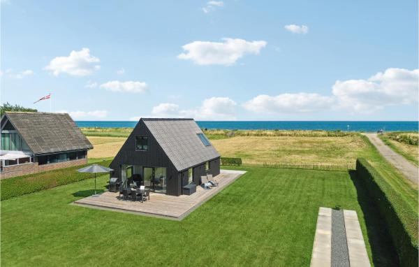 A la foto es mostra l'objecte Amazing Home In Otterup With Kitchen situat a la ciutat de Otterup.