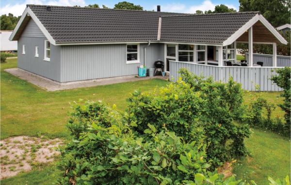 På bilden syns objektet Holiday Home Marie Nielsens Vej Glesborg Denm som ligger i staden Fjellerup Strand.