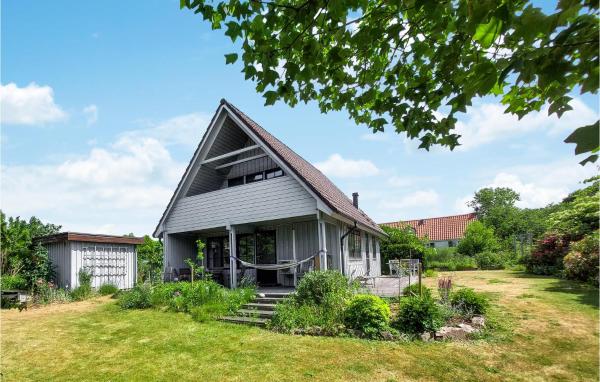 På billedet ses objektet 4 Bedroom Cozy Home In Torekov beliggende i byen Torekov.