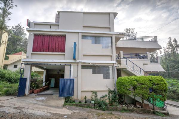 A la foto es mostra l'objecte Hotel Misty INN situat a la ciutat de Yercaud.