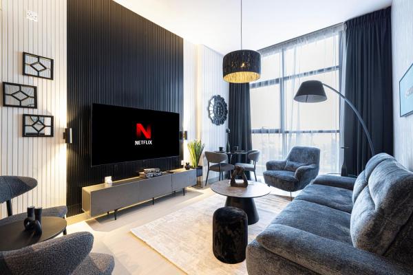1BR Private Apartment in Center of Sharjah- Black Knight, Sharjah