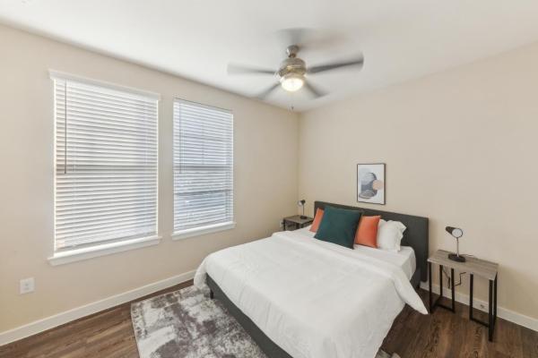 Cullen 5312 I New Construction 2bd Apt I Gated - Pearland, TX