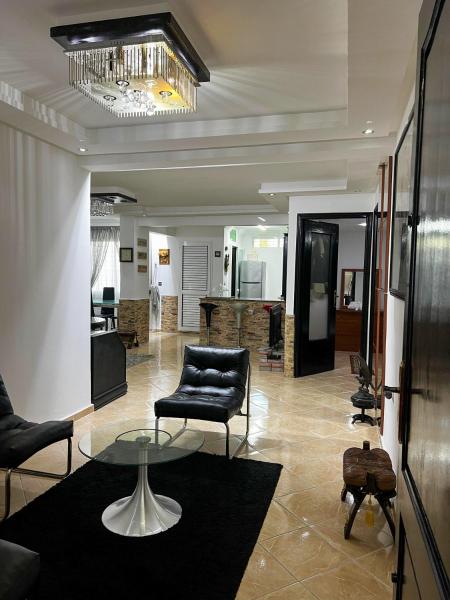 A la foto es mostra l'objecte Charming Home in a Quiet Area situat a la ciutat de Kenitra.
