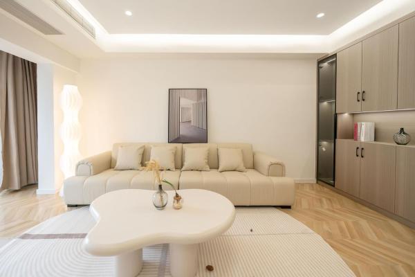 Eastern Hub - People square Branch New 3 bedrooms house, Shanghai