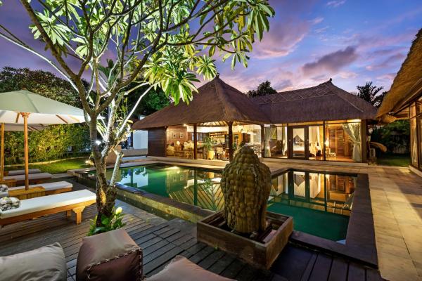 Palm Merah Villa