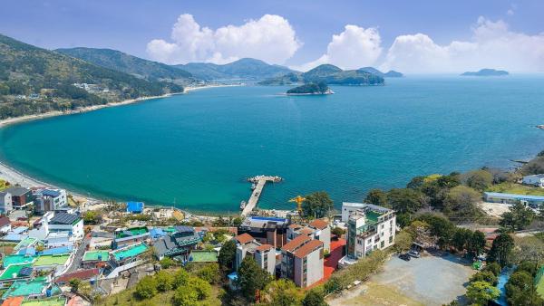 A la foto es mostra l'objecte Geoje Lohas Condo Pension situat a la ciutat de Geoje.