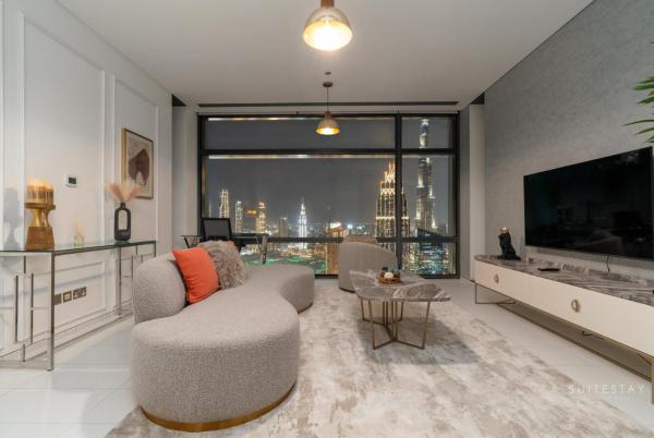 På billedet ses objektet Skyline Burj Facing Suite beliggende i byen Dubai.