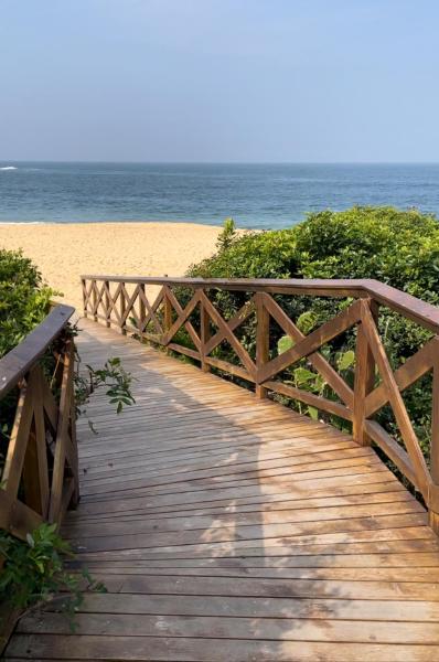 A la foto es mostra l'objecte Incrível Chalé no Estaleiro à Beira Mar em Condomínio situat a la ciutat de Camboriú.